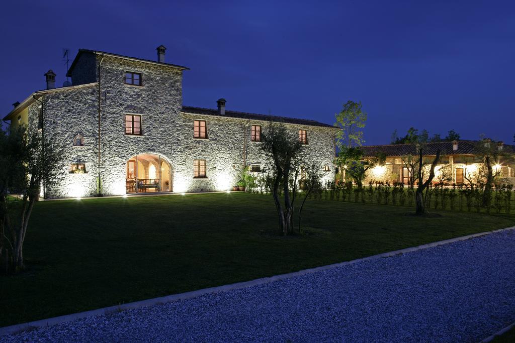Gasthaus Antico Casale Sarzana Exterior foto
